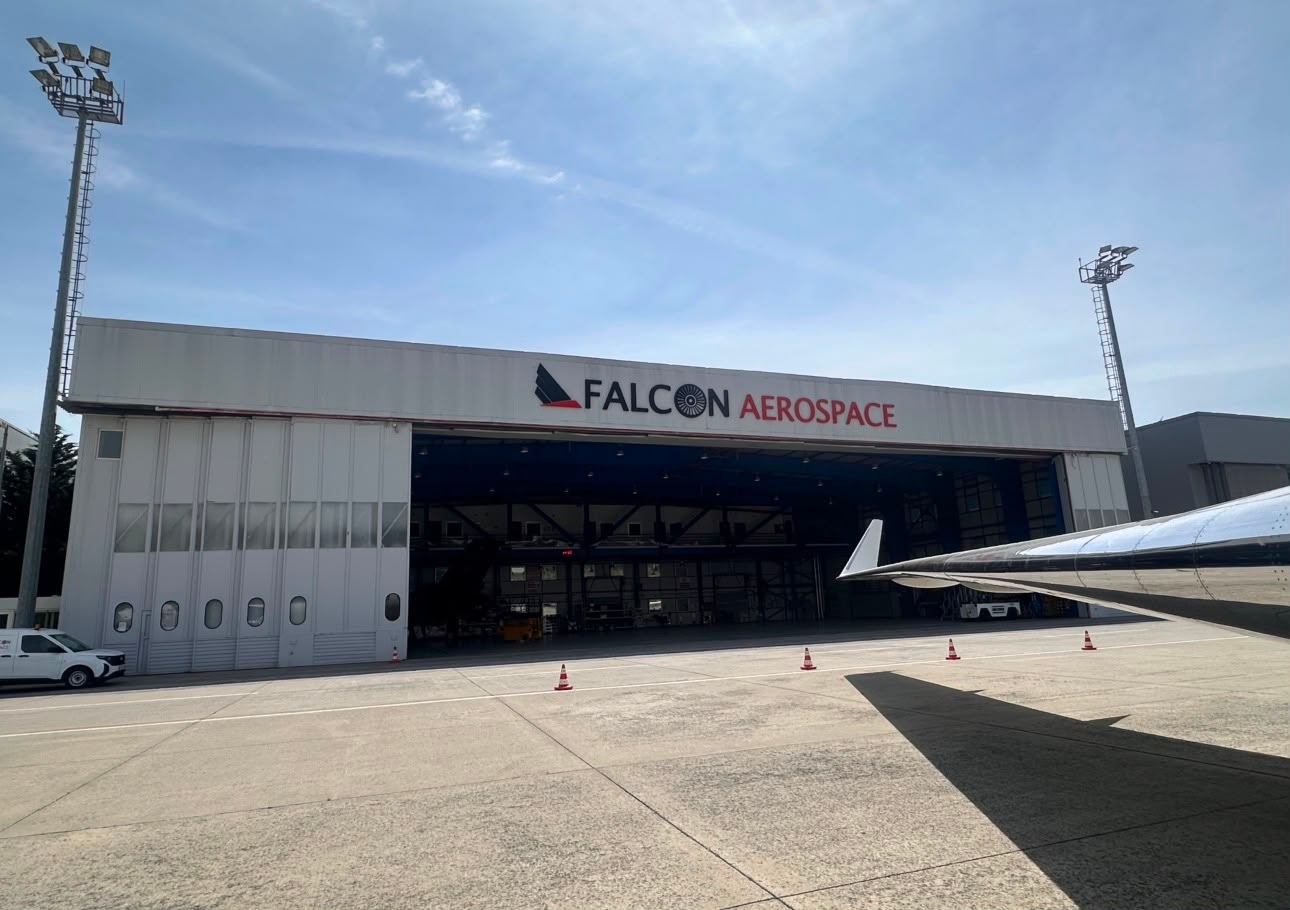 Falcon Aerospace hangar